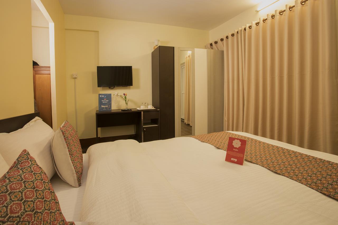 Oyo 131 Hotel Milarepa Katmandu Zewnętrze zdjęcie